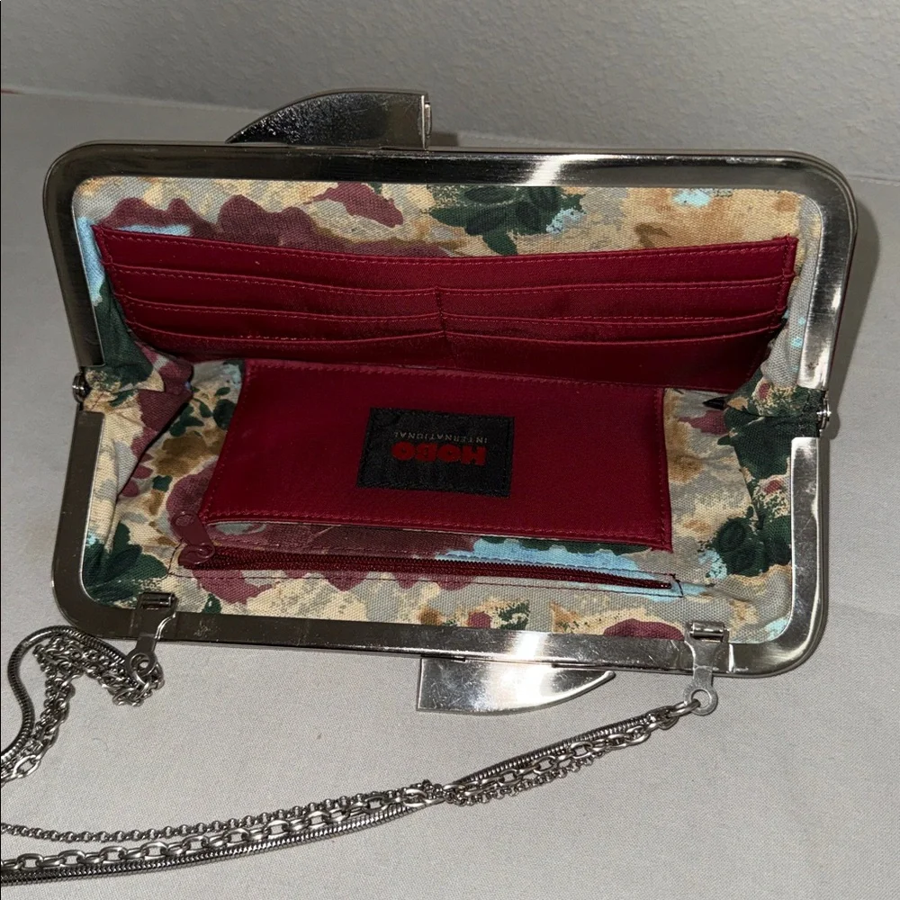 HOBO HAYLEY CLUTCH WALLET Black - Picture 3 of 4
